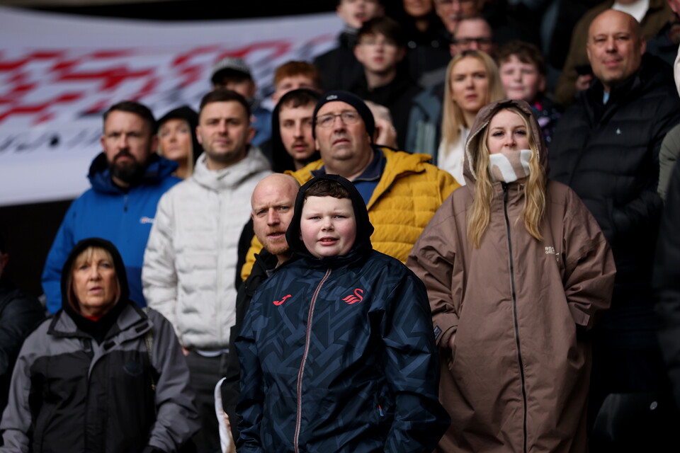 Fan Gallery | Swans v bRISTOL