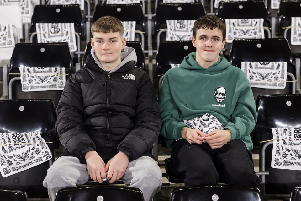 Fan Gallery | Swans v Preston