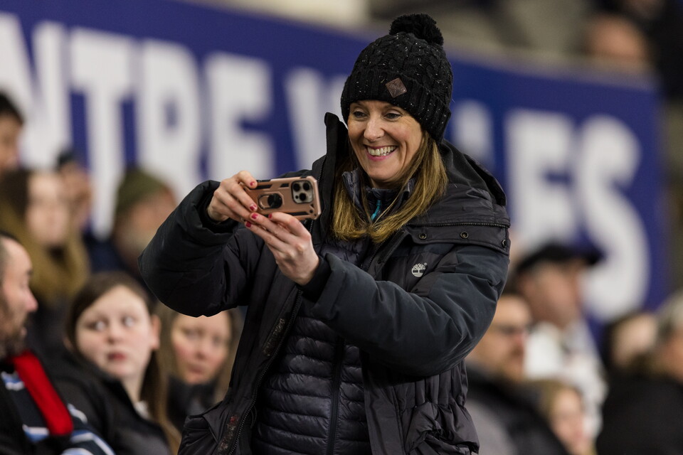 Fan Gallery | Swans v Preston