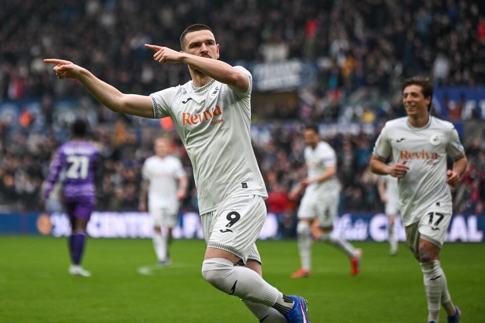 Gallery | Swans v stoke