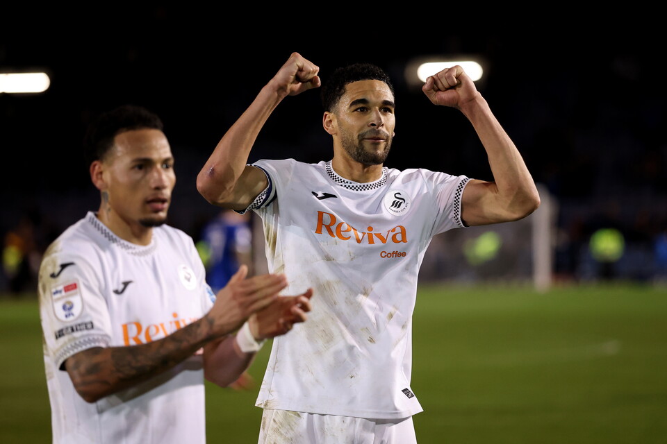 Gallery | Portsmouth v Swansea