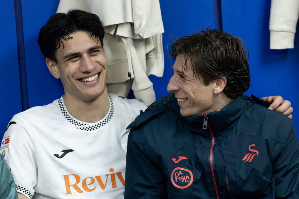 Gallery | Portsmouth v Swansea