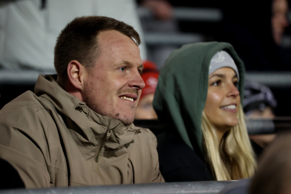 Fan Gallery | Portsmouth v Swans