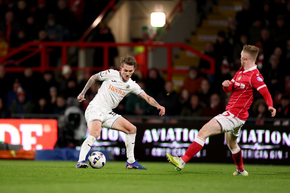 Gallery | Wrexham v Swansea City