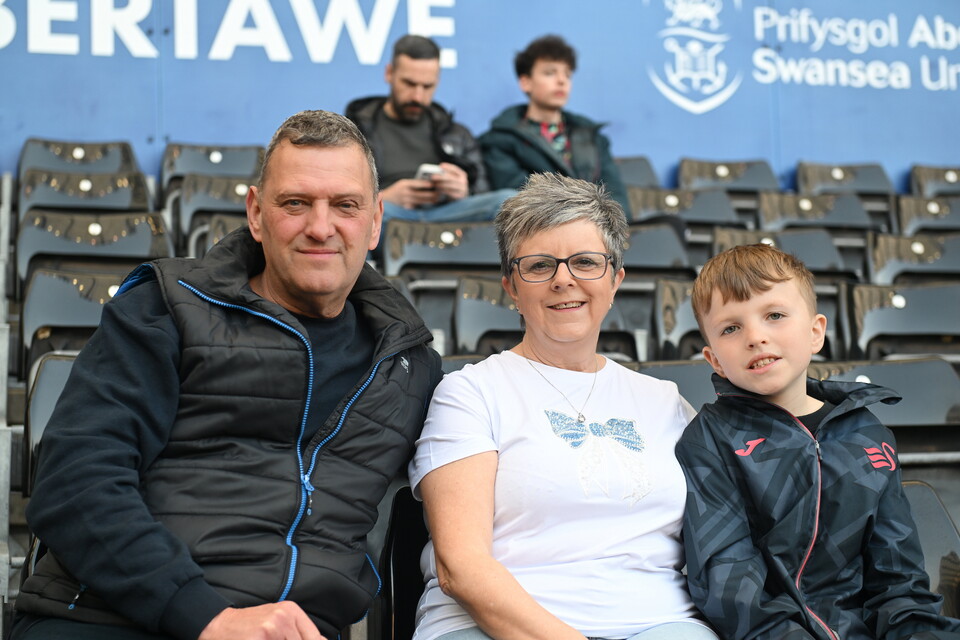 Fan gallery | Swansea City v Coventry City