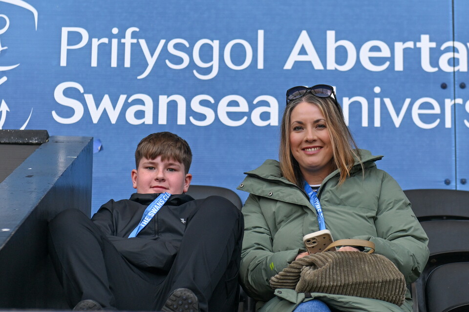 Fan gallery | Swansea City v Coventry City