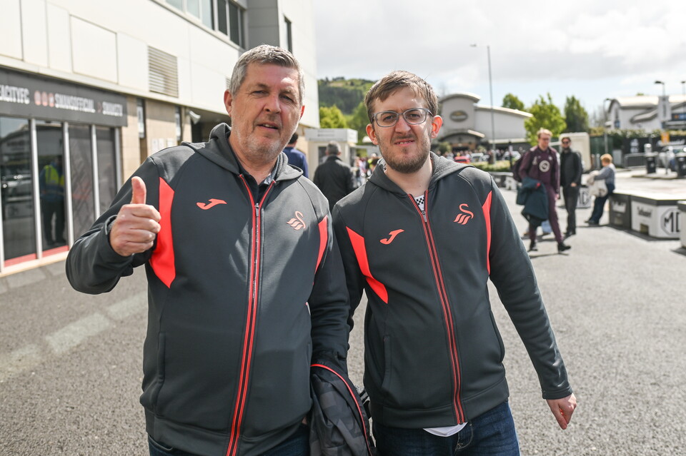 Fan Gallery | Swansea City v Southampton