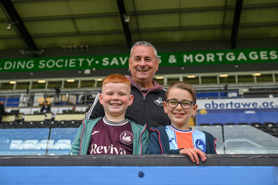 Fan Gallery | Swansea City v Southampton