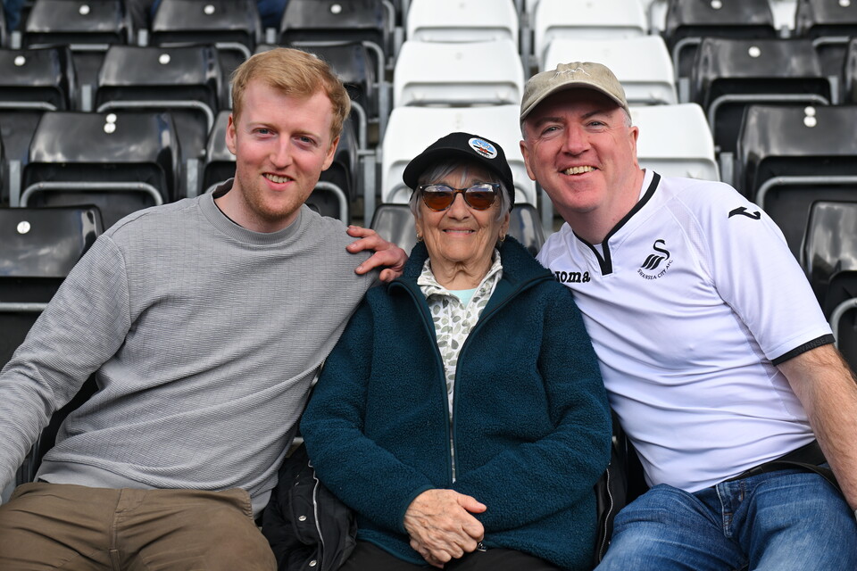 Fan Gallery | Swansea City v Southampton