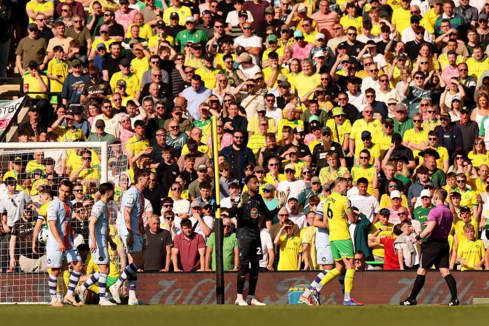 Gallery | Norwich City v Swansea City