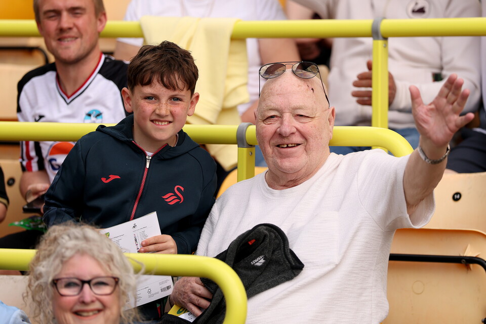 Fan gallery | Norwich City v Swansea City