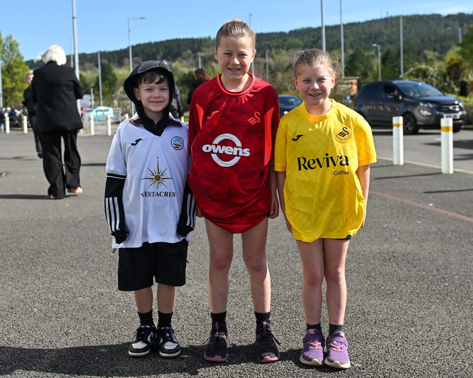 Fan gallery | Swansea City v Middlesbrough