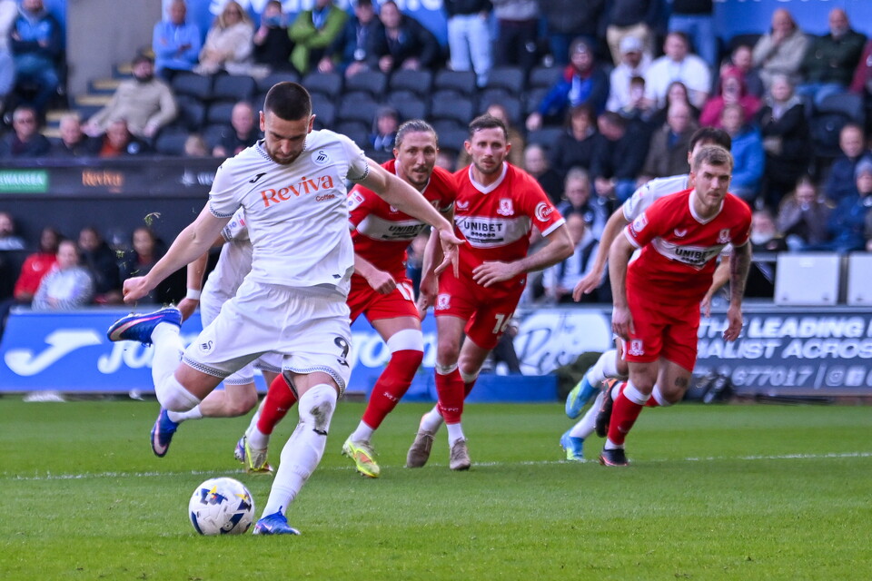 Gallery | Swans v Boro