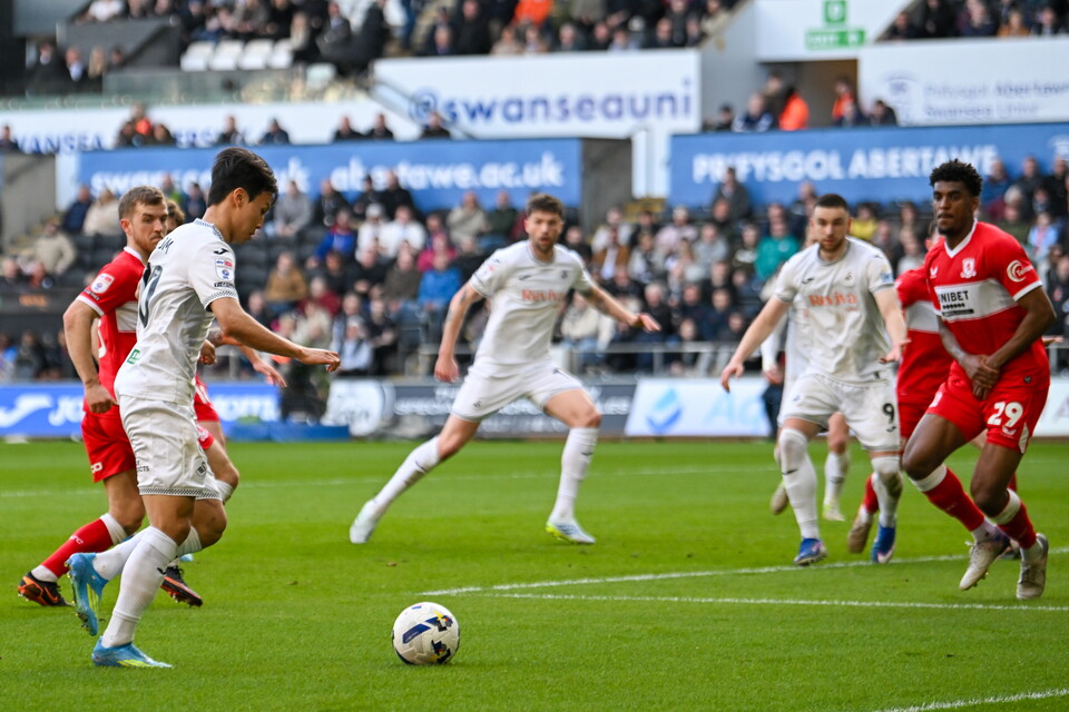 Gallery | Swans v Boro