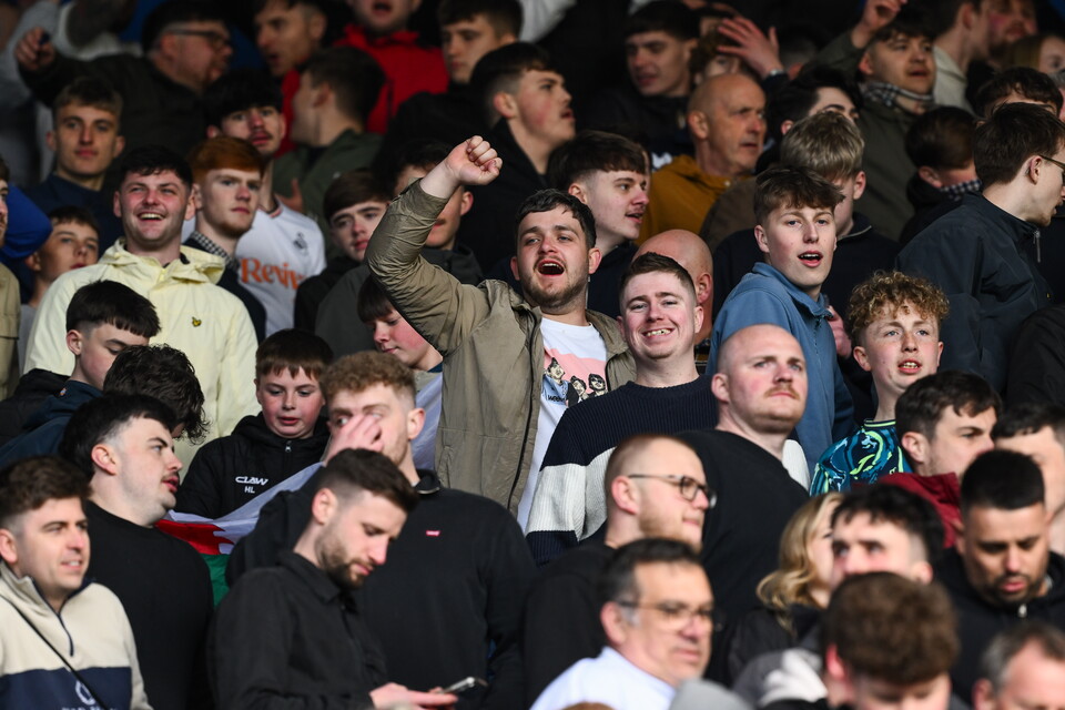 Fan Gallery | Leicester