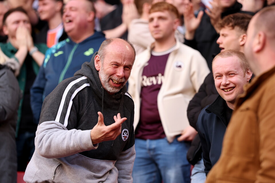Fan Gallery | Sheff UTD V Swans