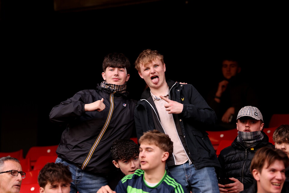 Fan Gallery | Sheff UTD V Swans