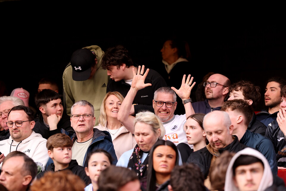 Fan Gallery | Sheff UTD V Swans