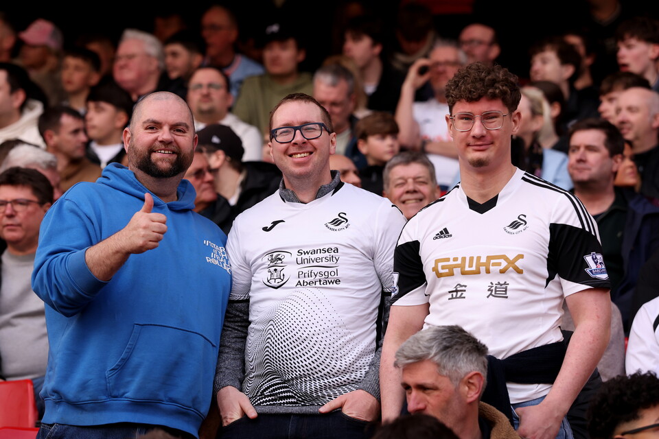 Fan Gallery | Sheff UTD V Swans