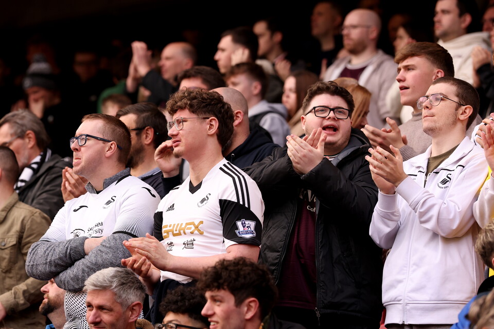Fan Gallery | Sheff UTD V Swans