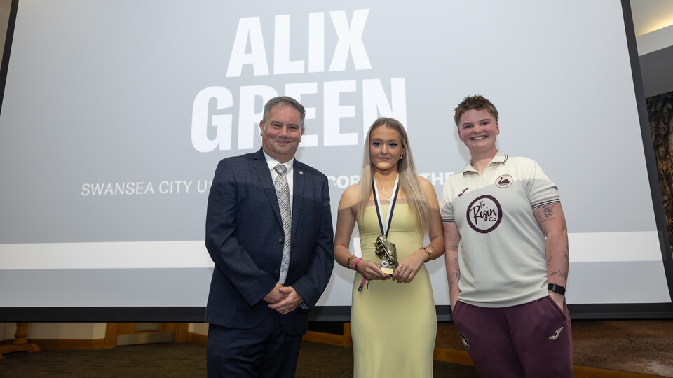 Swansea City Girls' and Women's Academy Awards 2025-26