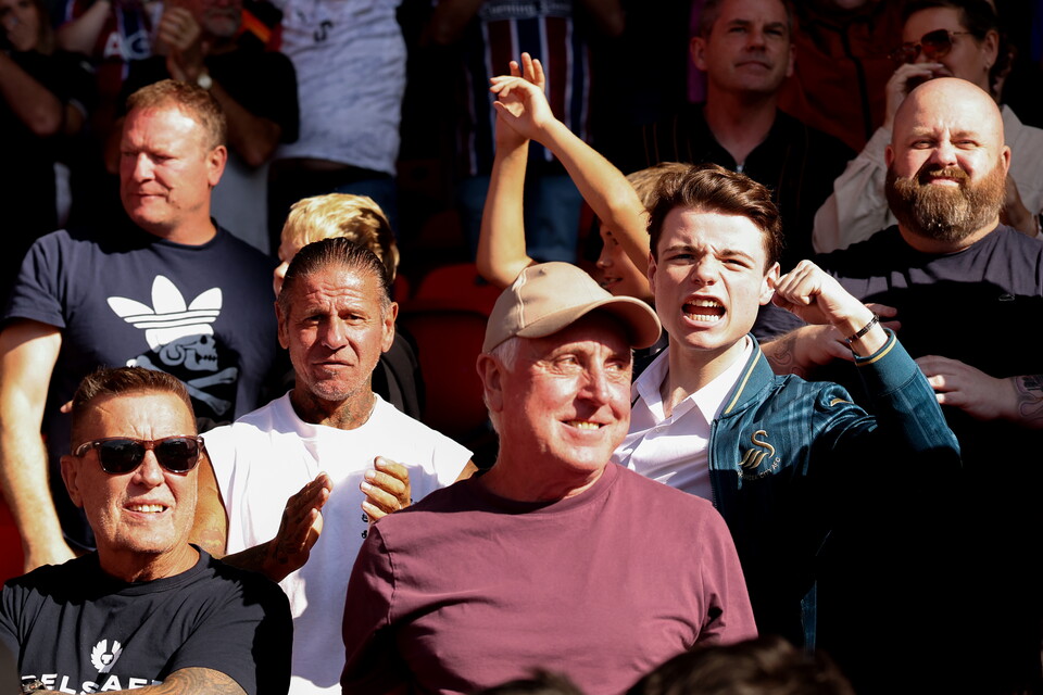 Fan gallery | Stoke v Swansea