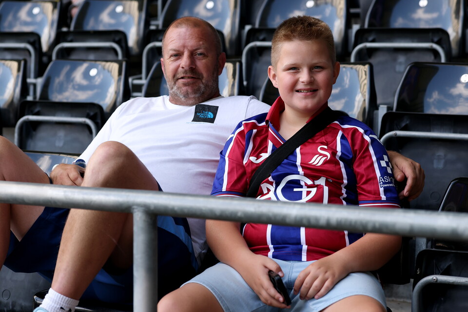 Fan Gallery | Swansea City v Sheffield United 