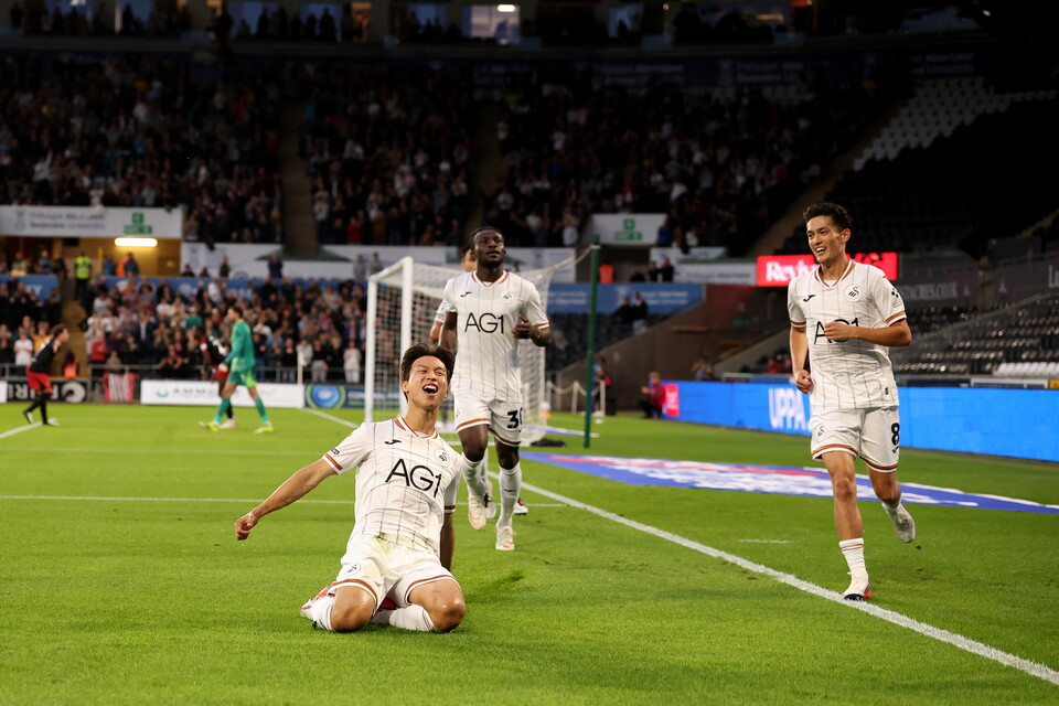 Gallery | Swans v Watford