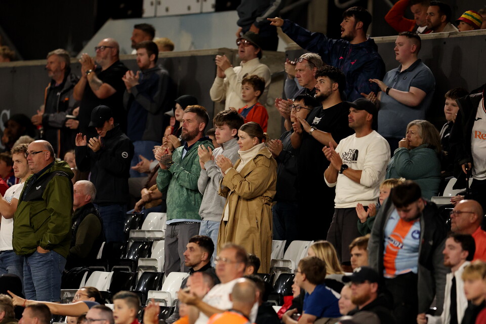 Fan Gallery | Swans v Watford