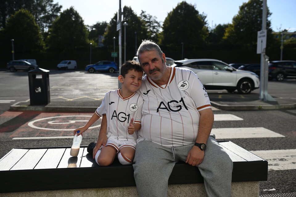 Fan gallery | wrexham