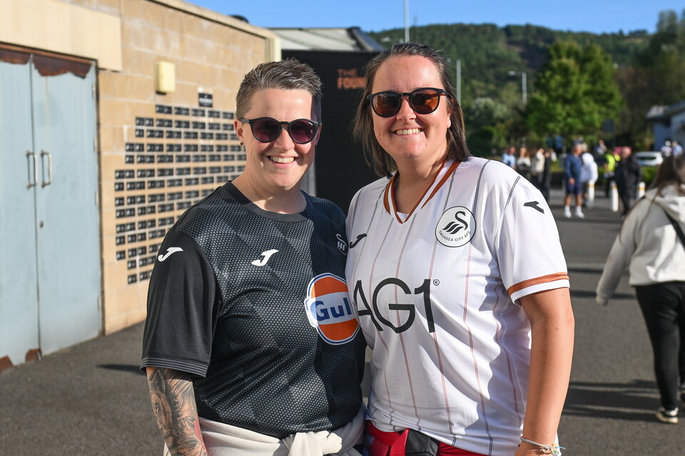 Fan gallery | wrexham