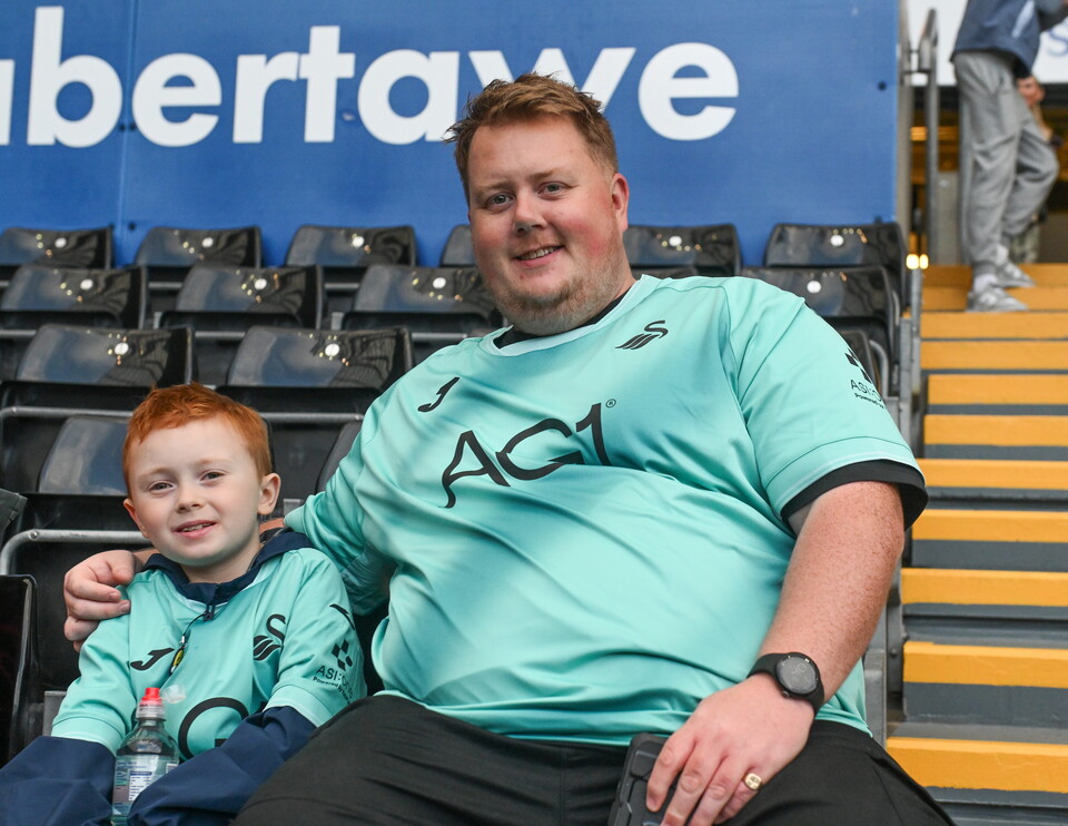 Fan gallery | wrexham