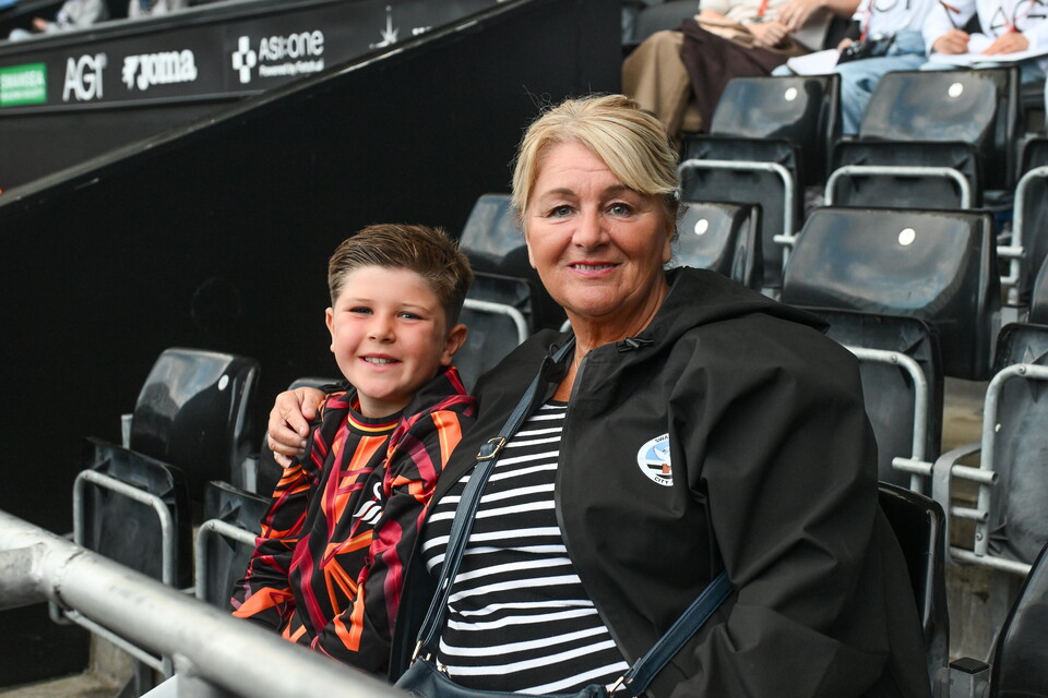 Fan gallery | wrexham