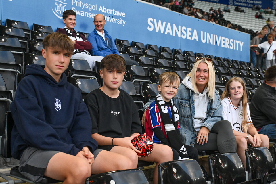 Fan gallery | wrexham