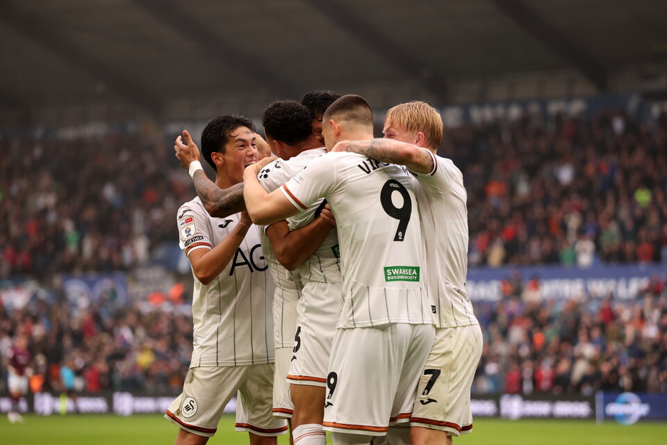 SWANS V BURNLEY