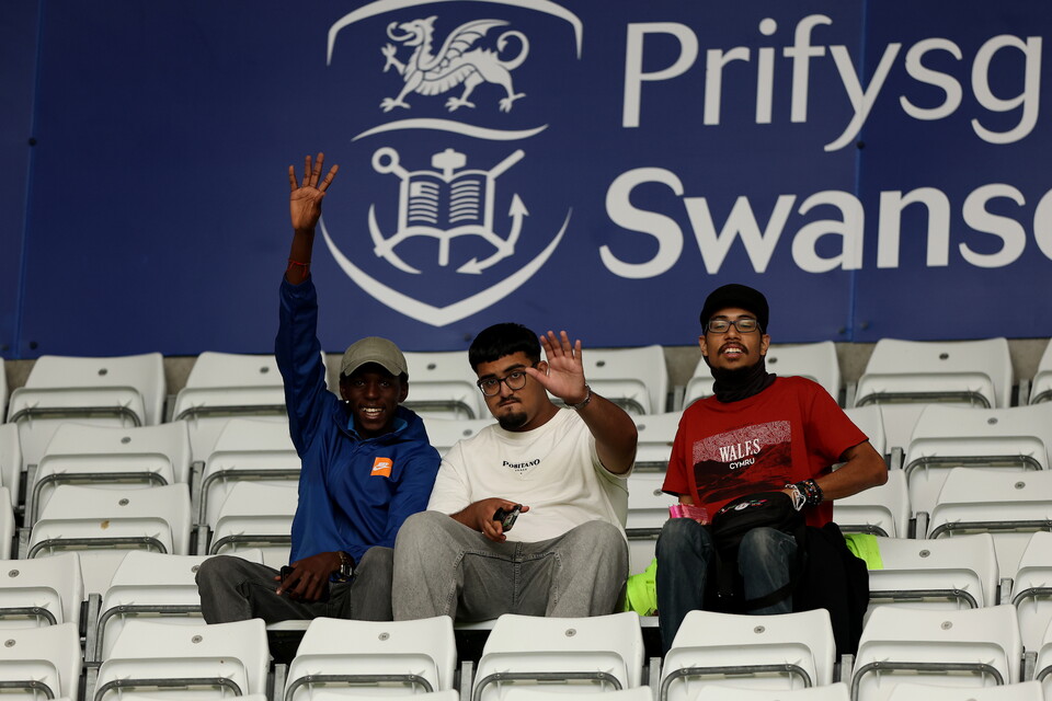 Fan gallery | Swansea City v Burnley
