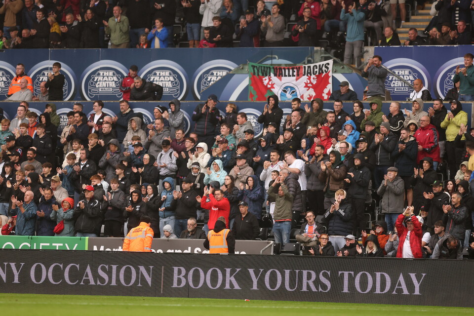 Fan gallery | Swansea City v Burnley
