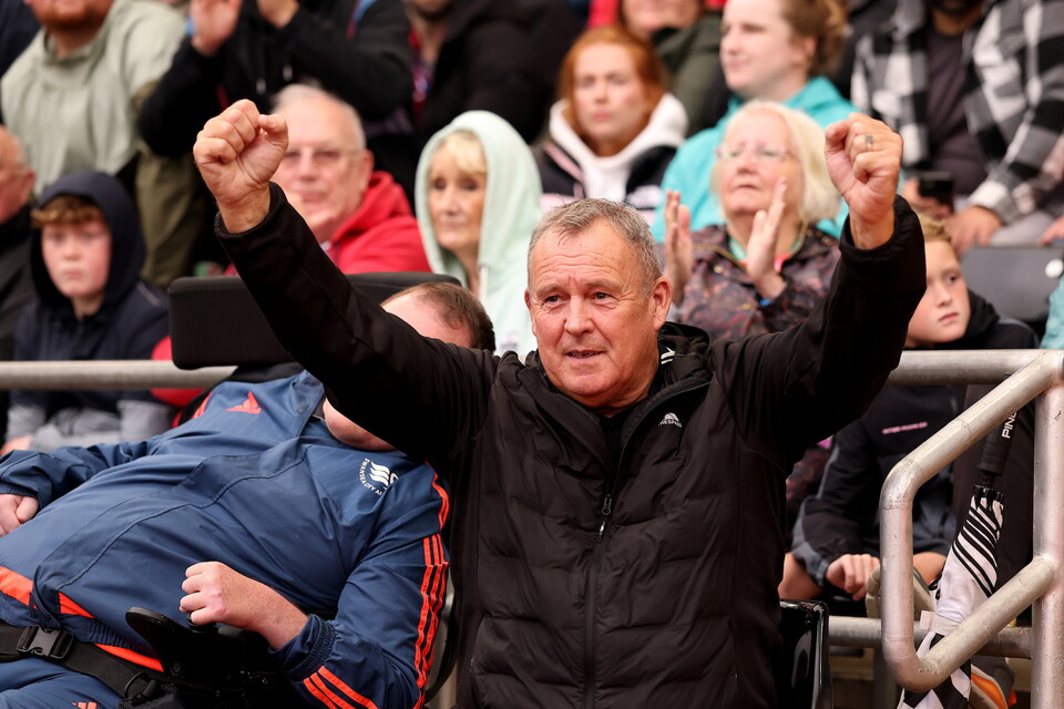 Fan gallery | Swansea City v Burnley