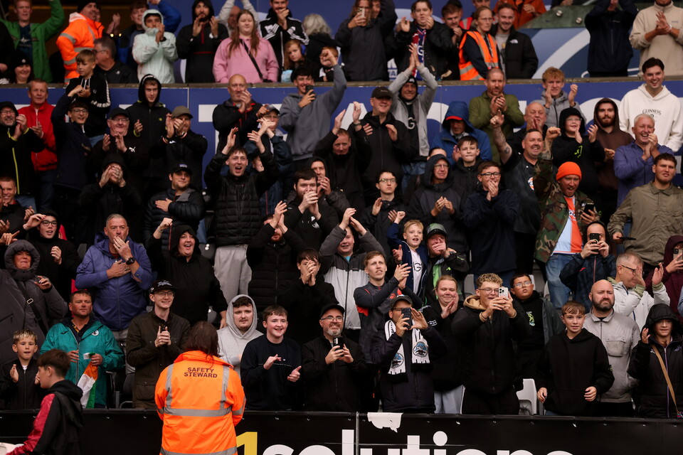 Fan gallery | Swansea City v Burnley