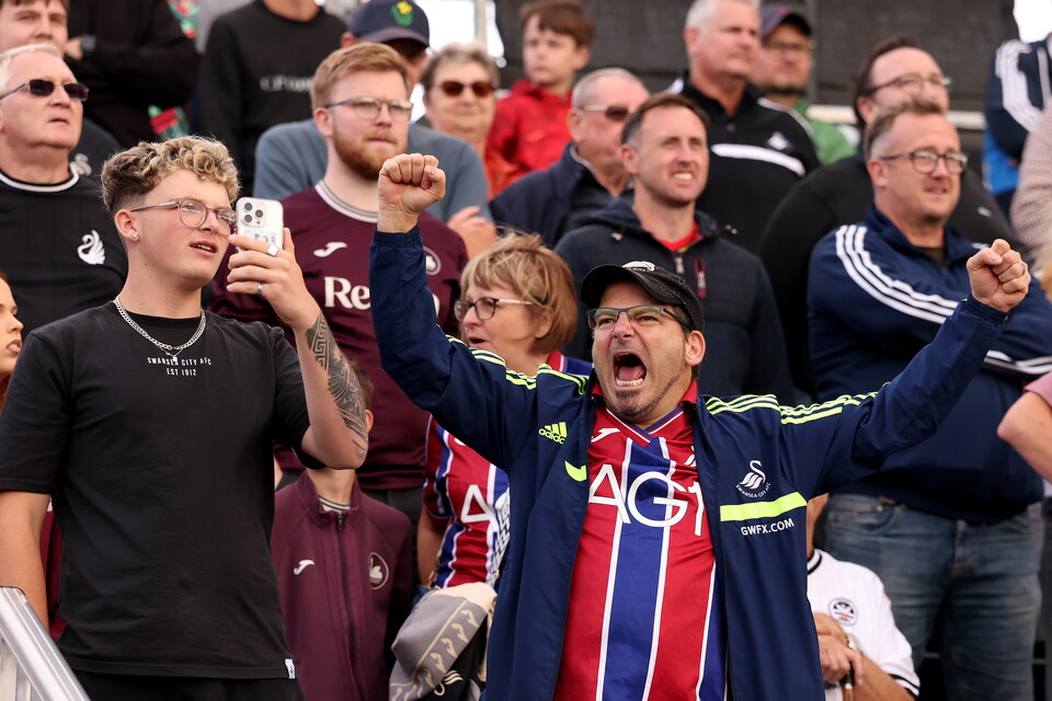 fan Gallery | Lincoln