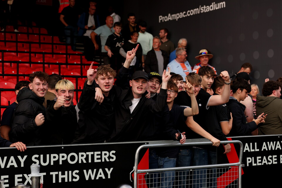 fan Gallery | Lincoln