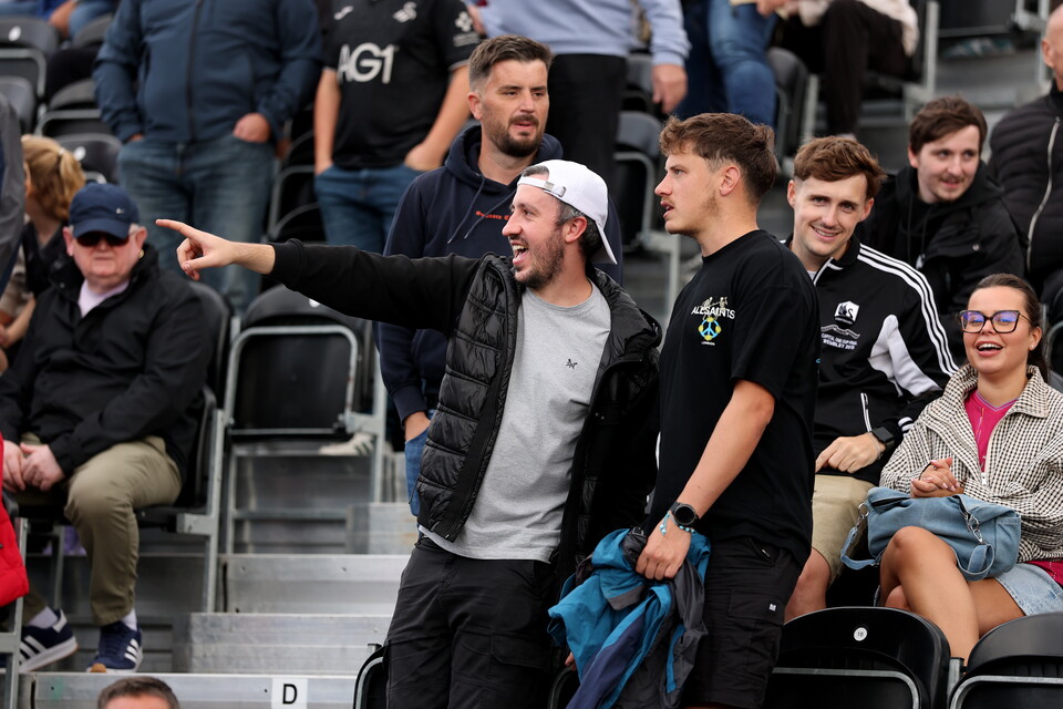 fan Gallery | Lincoln