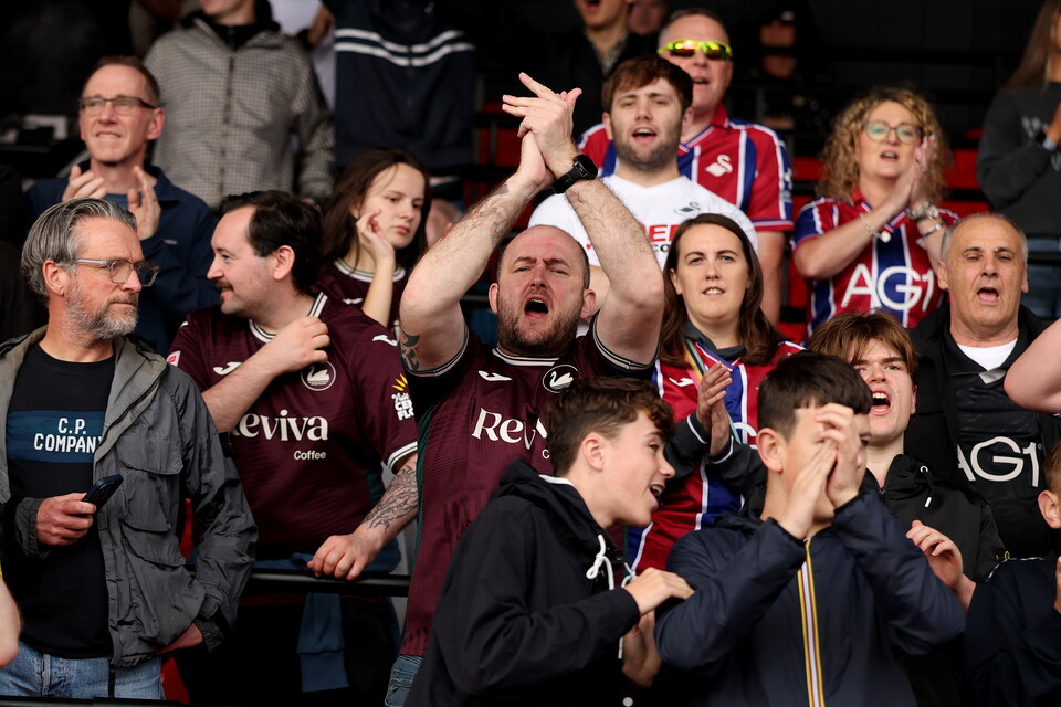 fan Gallery | Lincoln