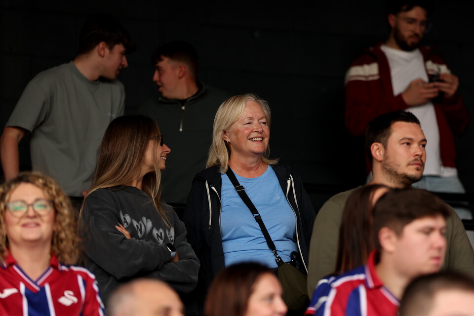 fan Gallery | Lincoln