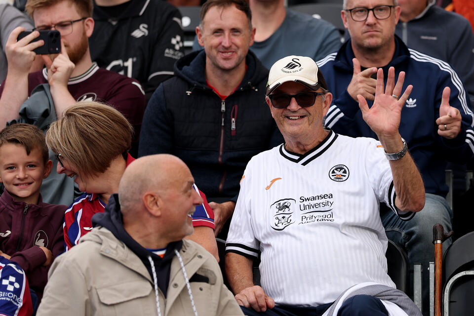 fan Gallery | Lincoln