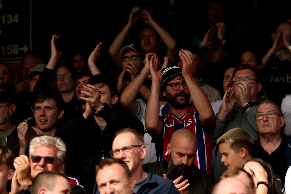 fan Gallery | Lincoln