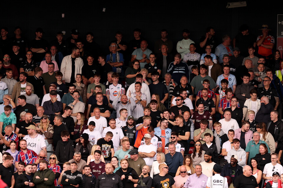 fan Gallery | Lincoln
