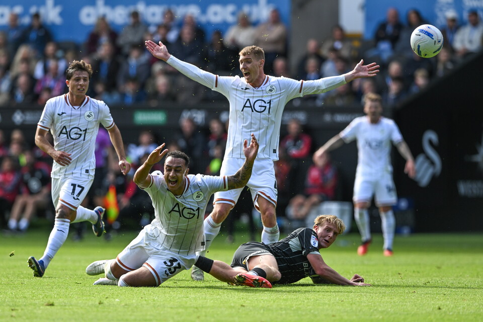 gallery | Swans v Norwich