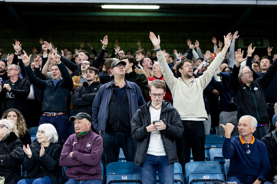 Fan Gallery | Millwall v Swansea City
