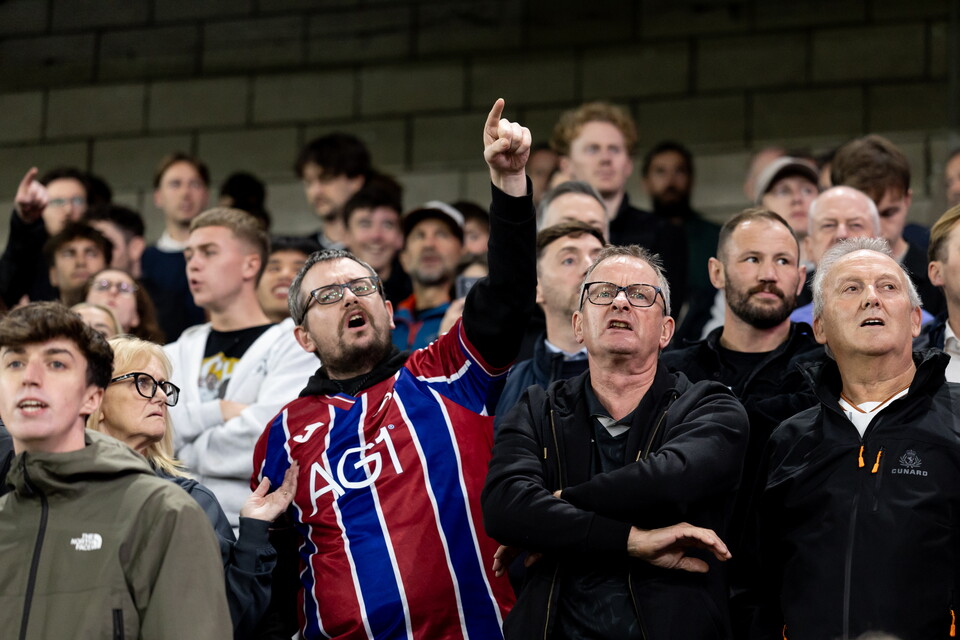 Fan Gallery | Millwall v Swansea City